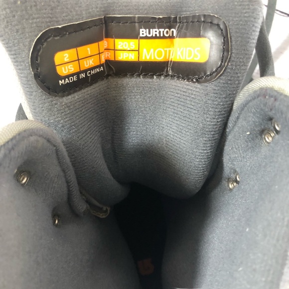 Burton Size 2 Moto Grey - Picture 3 of 6